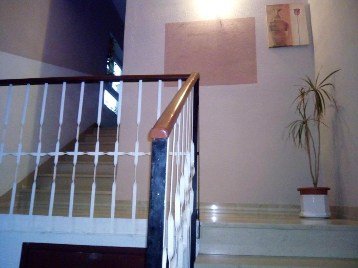 House Elka Hotell Baška Voda Eksteriør bilde