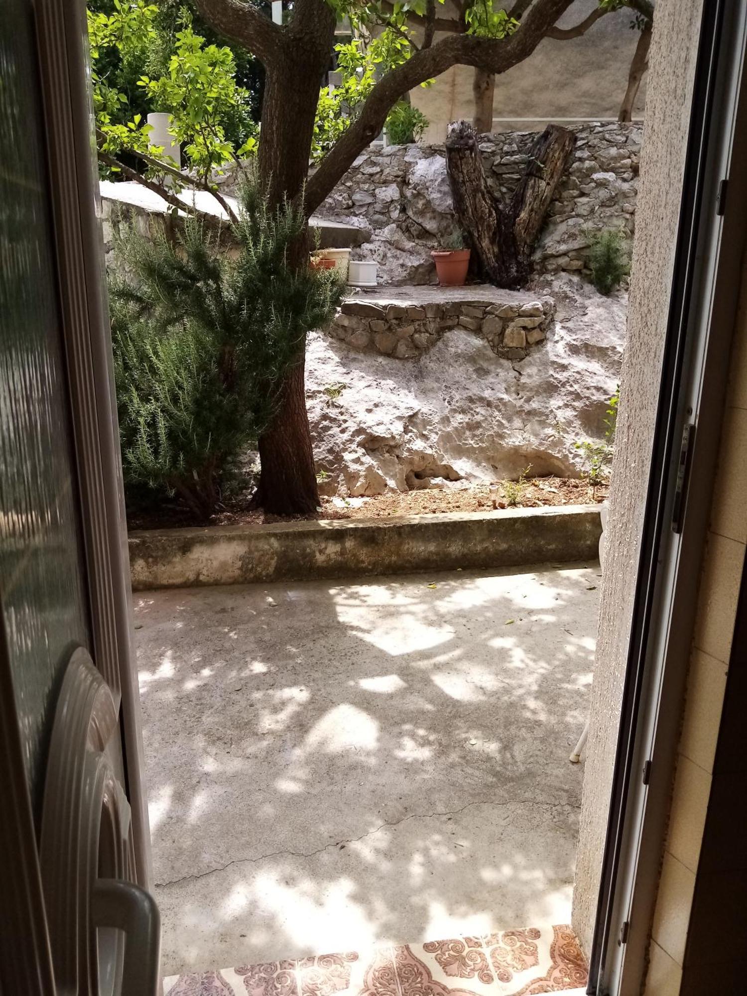 House Elka Hotell Baška Voda Eksteriør bilde