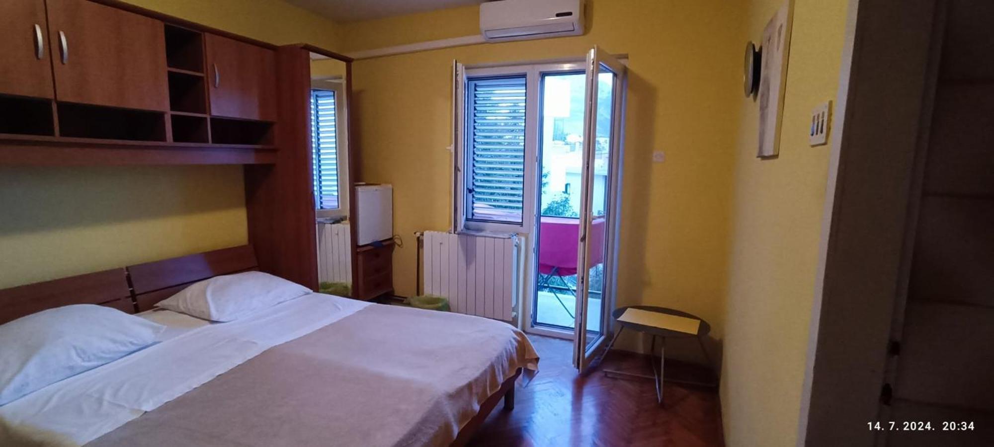 House Elka Hotell Baška Voda Eksteriør bilde